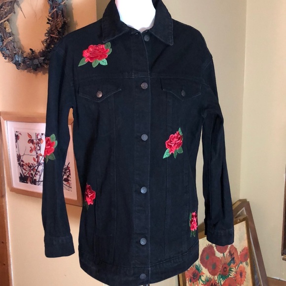 CELLO Made4You Size SMALL Rose Embroidered Denim Black Jean Jacket $74 NEW - Picture 2 of 16